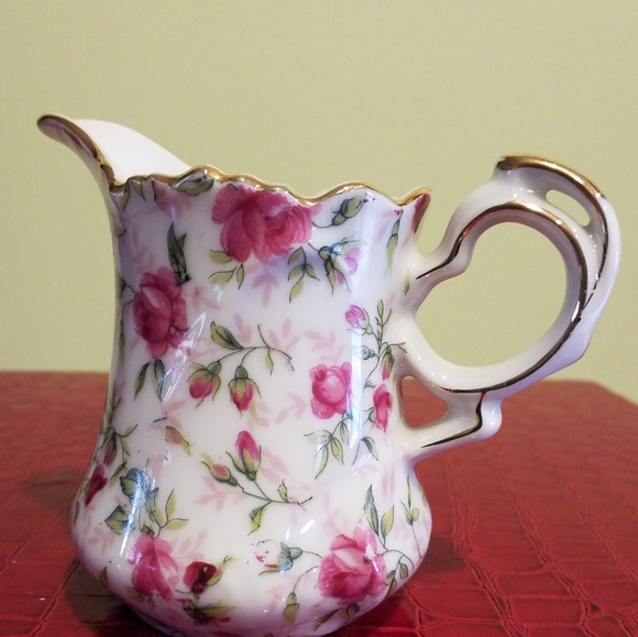 Lefton China Hand Painted Sugar and Cremer Set - Picture 8 of 14